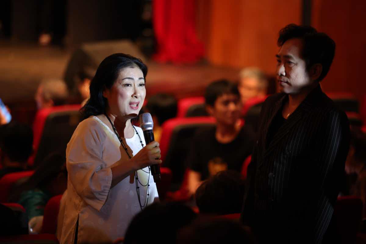 1z.900.ca-si-khanh-ly-hat-cung-nguon-coi-43