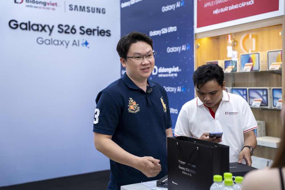 1z.907.di-dong-viet-samsung-galaxy-s26-series-mo-ban-truyen-thong-spotlight-vietnam-20
