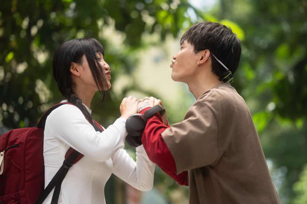 1z.961.phim-tet-nha-ba-toi-mot-phong-truong-giang-truyen-thong-spotlight-vietnam-11