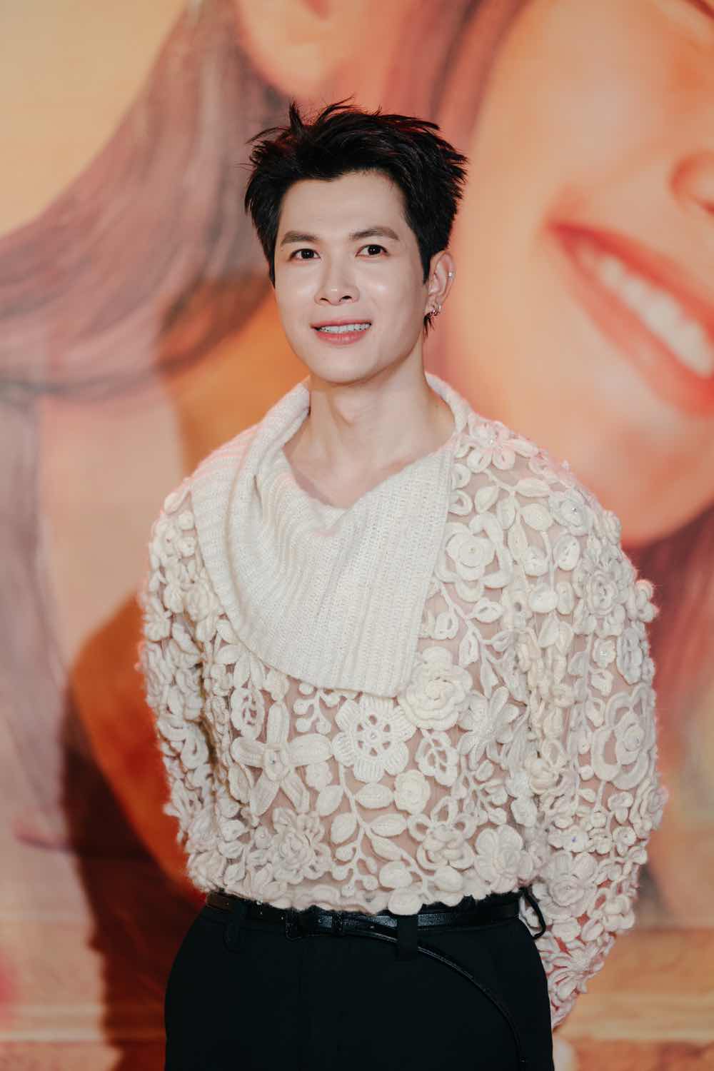 1z.961.phim-tet-nha-ba-toi-mot-phong-truong-giang-truyen-thong-spotlight-vietnam-146