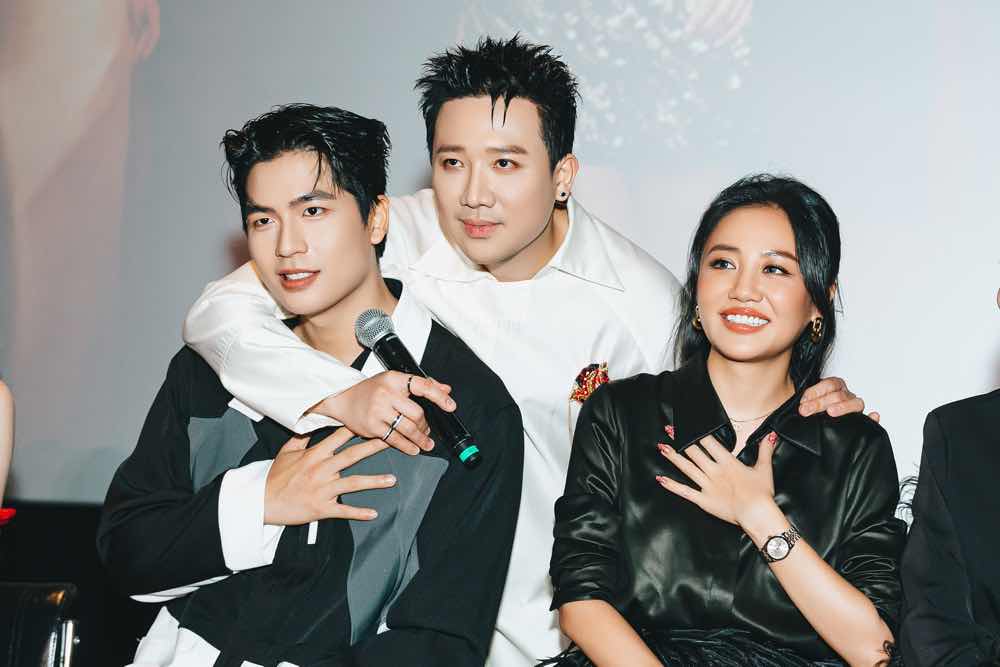 1z.963.phim-tet-tho-oi-tran-thanh-truyen-thong-spotlight-vietnam-75