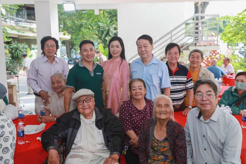 1z.966.nsnd-trinh-kim-chi-1