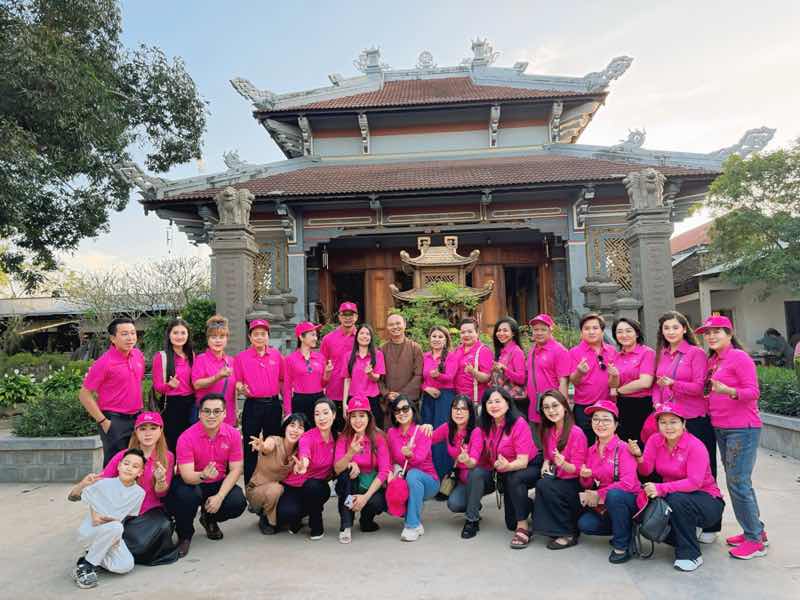 1z.989.nsnd-trinh-kim-chi-thien-nguyen-truyen-thong-spotlight-vietnam-26