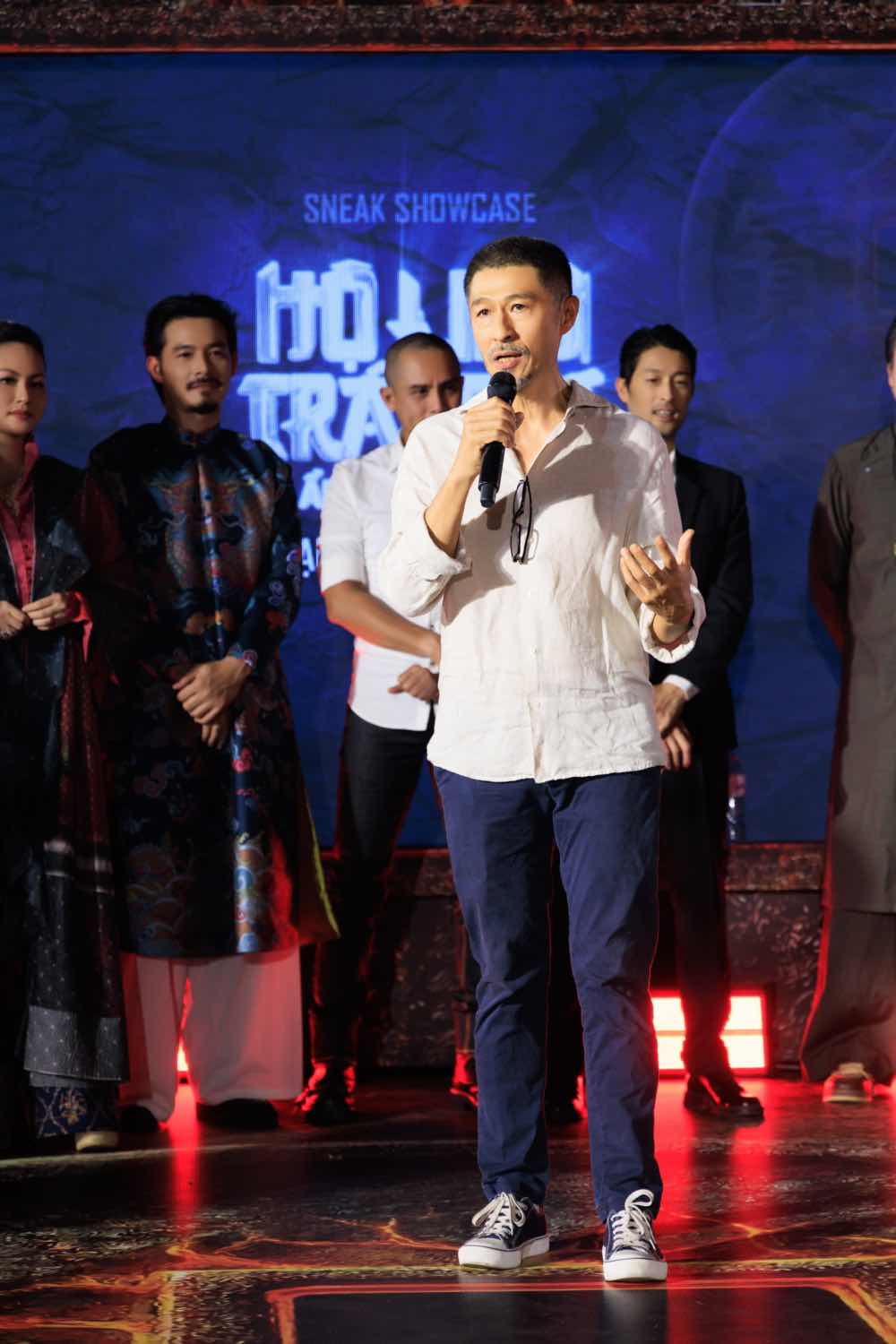 đao dien Charlie Nguyen phat bieu 2