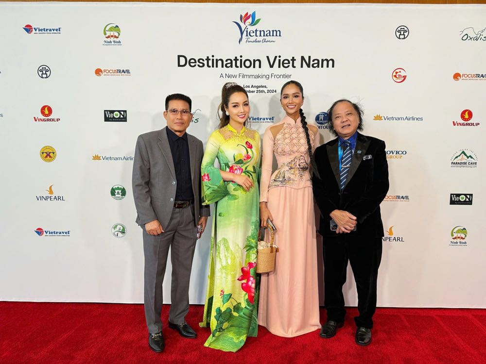 169.kH5 -  PGS TS Đo Lenh Hung Tu - Chu tich Hoi Đien Anh Viet Nam Ong Nguyen Tien Hung- TGĐ Hang phim Giai Phong Đao dien - NSX Mai Thu Huyen va Hoa hau H Hen Nie
