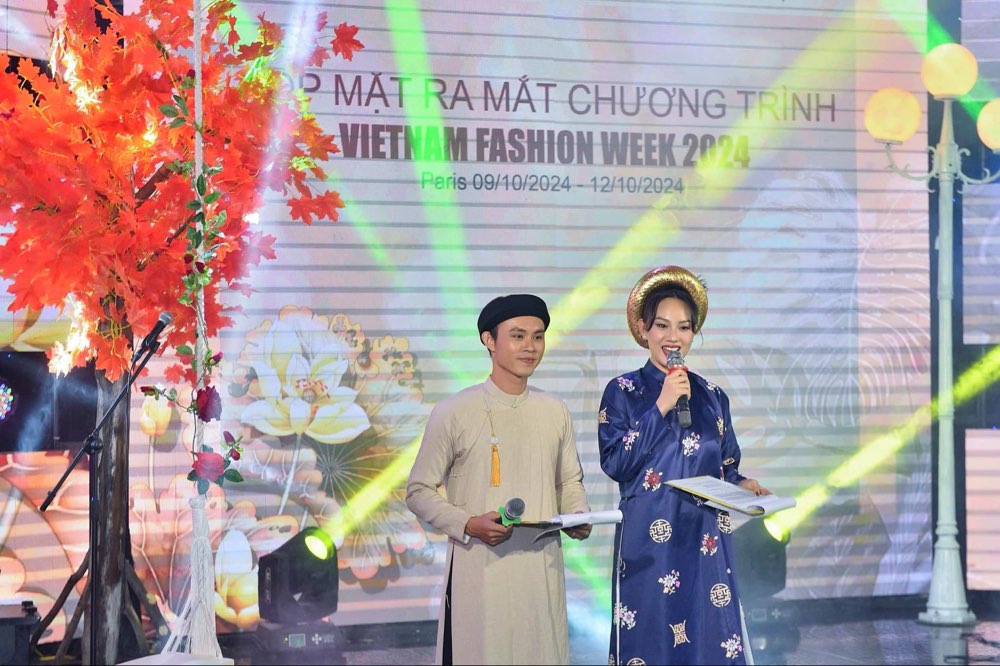 300.MC-VIETNAM-FASHION-WEEK-PARIS-202410