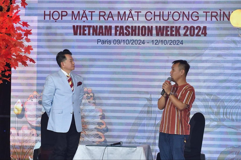 300.NTK-Viet-Hung-VIETNAM-FASHION-WEEK-PARIS-20240