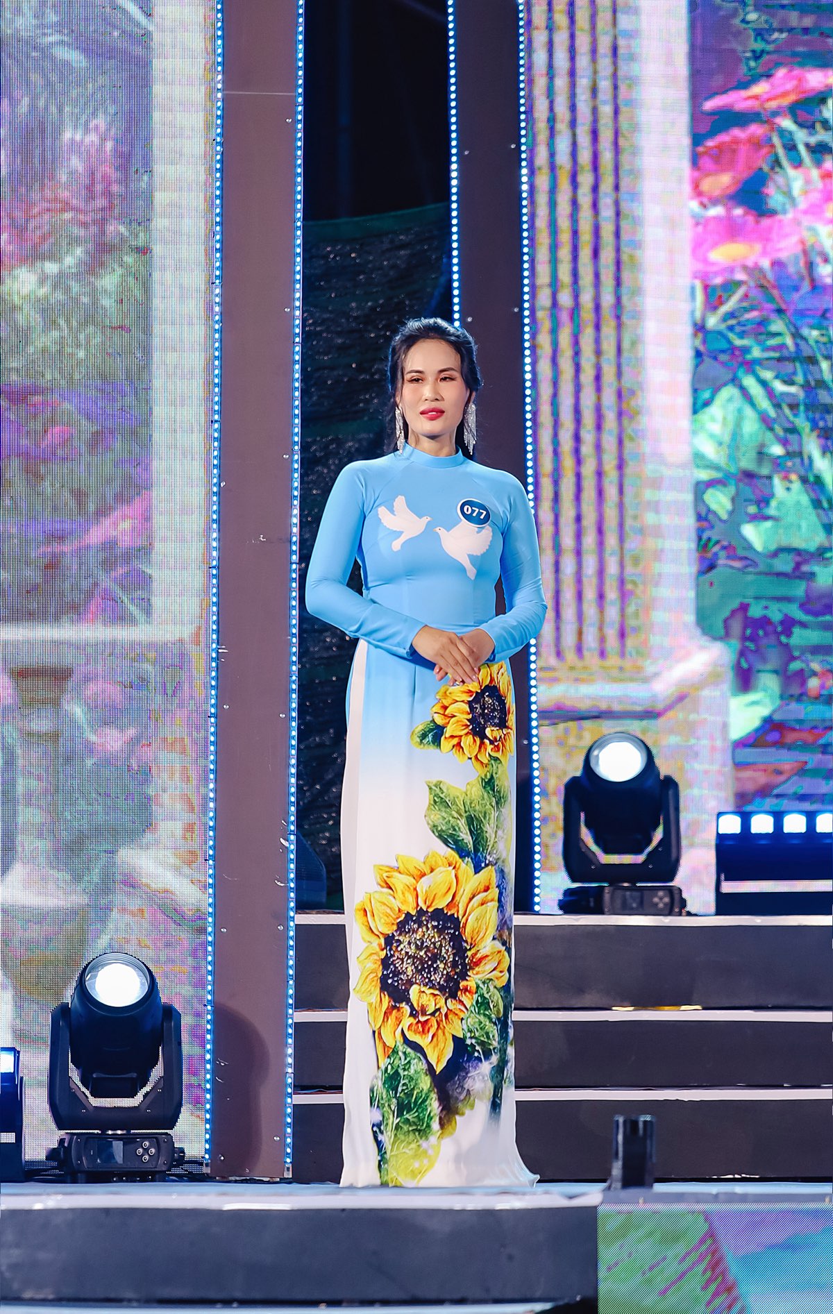 400-nguoi-dep-cong-so-nguyen-thi-bich-trang3