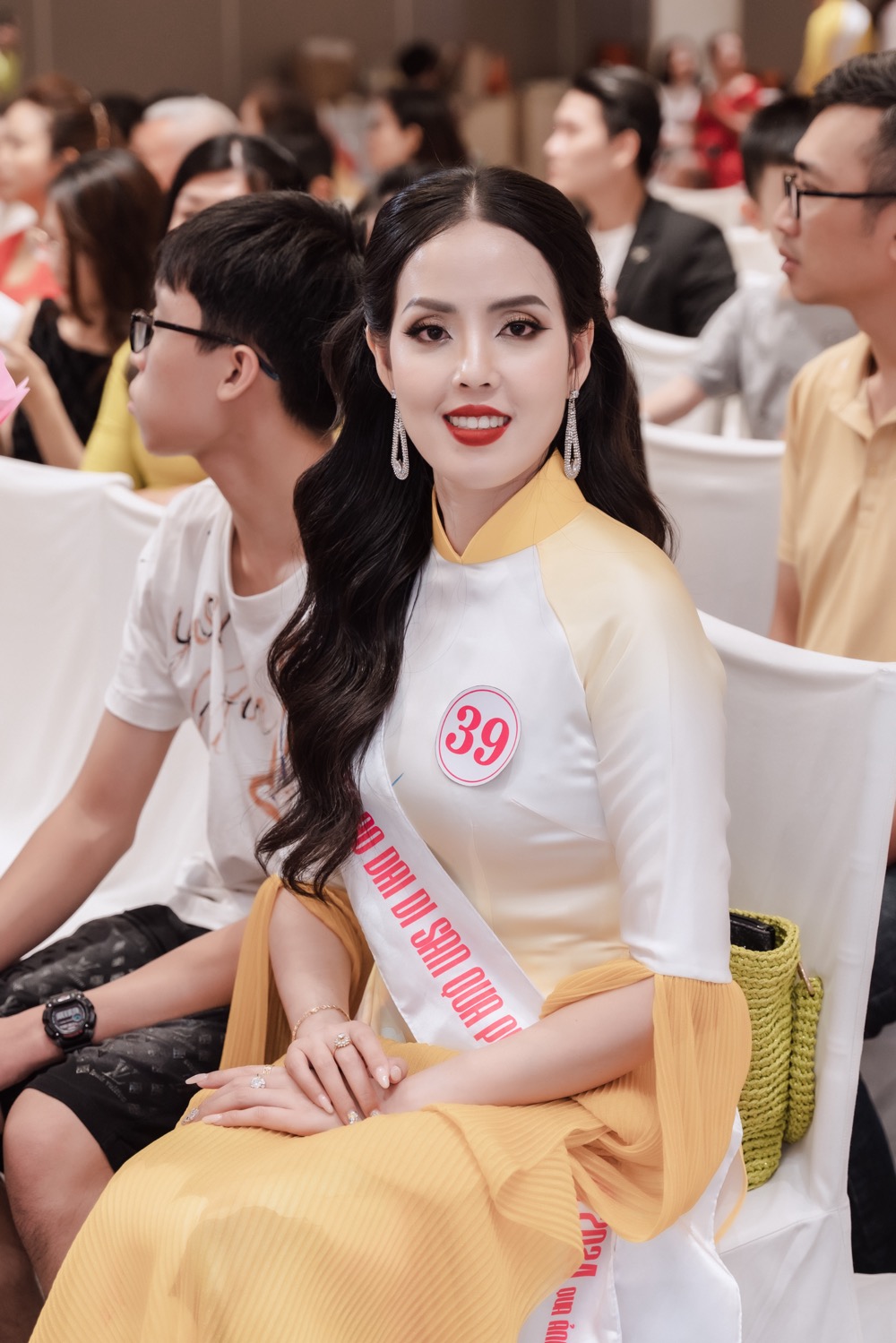 540.miss-di-san-ao-dai-phu-nu-viet-nam-qua-anh-2024