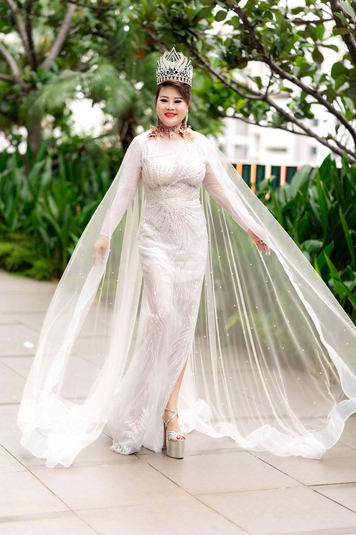 591.hoa-hau-ao-dai-quy-ba-2024-hoang-kim-thiet-ke-dep0