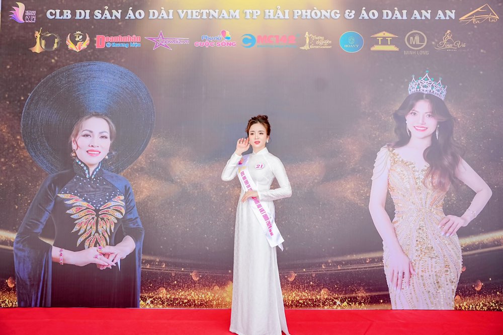 529a-hau-nguyen-thi-bich-ngoc-miss-ao-dai-quy-ba-toan-cau-2024-hoang-kim1