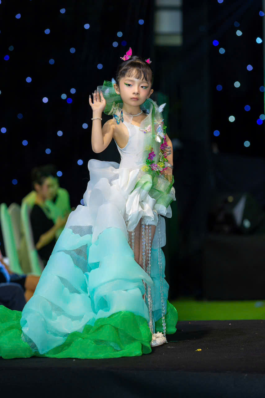 1z.228.BST-khu-vuon-nhiet-doi-nguyen-ngoc-nhu-y