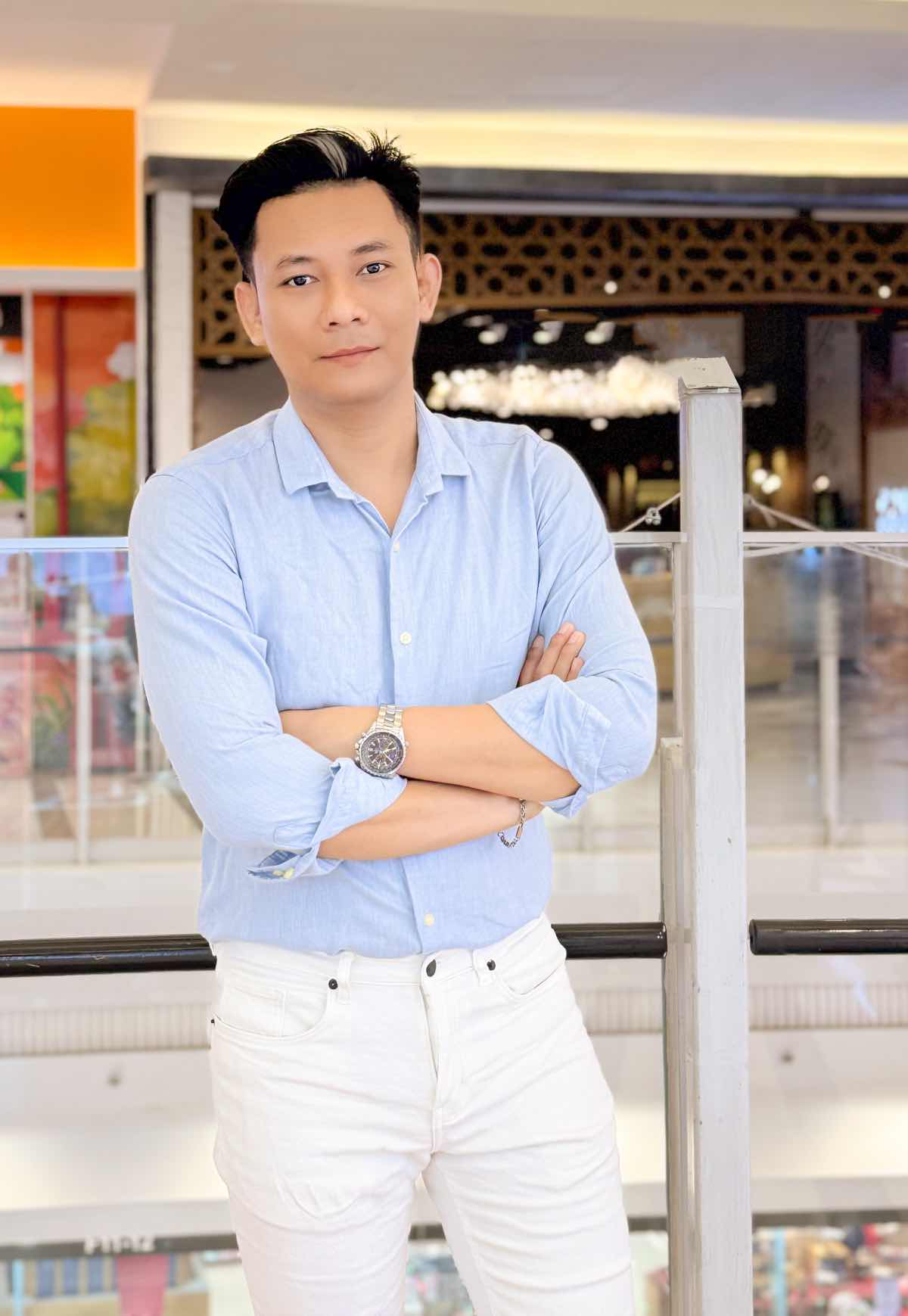 1z.807.dao-dien-dang-tuan-chinh-anh-la-thang-ban-banh-gio-truyen-thong-spotlight-vietnam-28