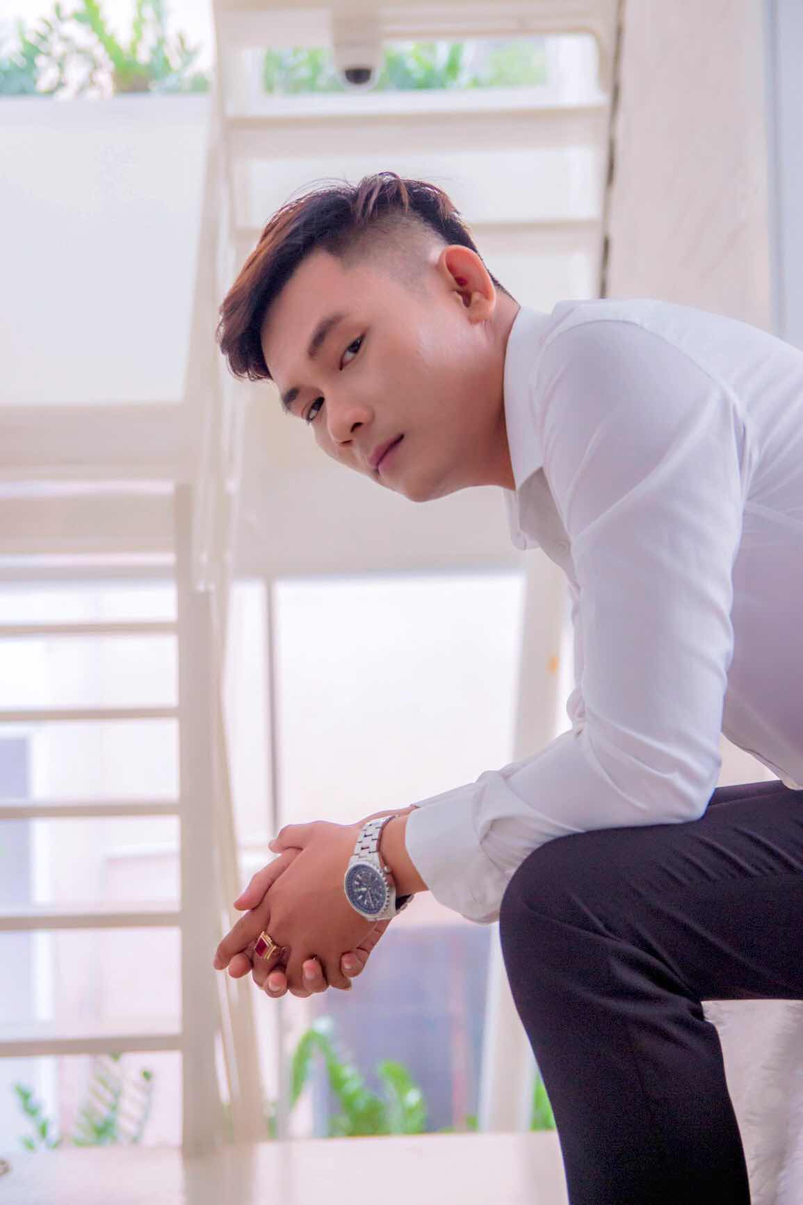 1z.807.dao-dien-dang-tuan-chinh-anh-la-thang-ban-banh-gio-truyen-thong-spotlight-vietnam-7