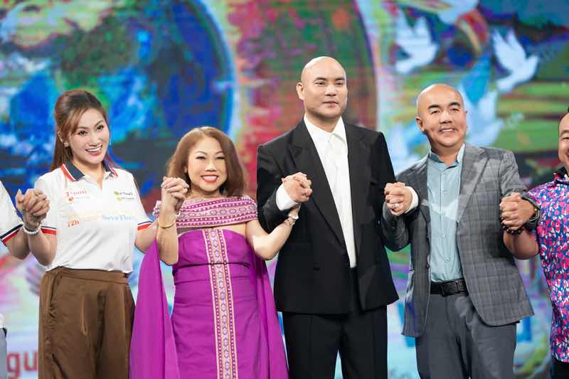 1z.880.viet-nam-tinh-hoa-anh-em-bon-be-mot-nha-3