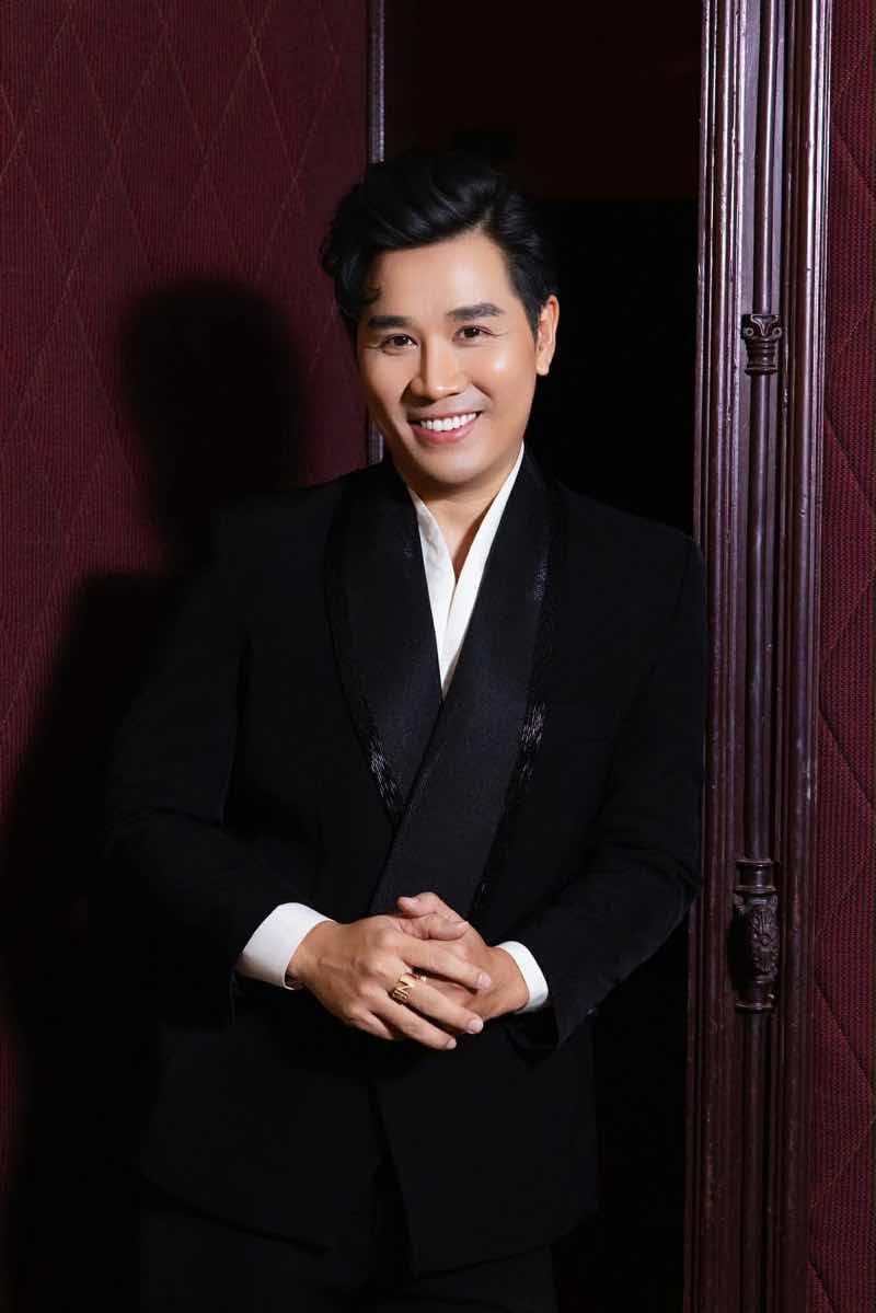 1z.893.mc nguyen khang 2viet-nam-tinh-hoa-anh-em-bon-be-mot-nha-truyen-thong-spotlight-vietnam-