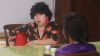 Sitcom L&agrave;m Gi&agrave;u C&ugrave;ng C&ocirc; Tư n&oacute;i chuyện sử dụng mạng x&atilde; hội một c&aacute;ch th&ocirc;ng minh