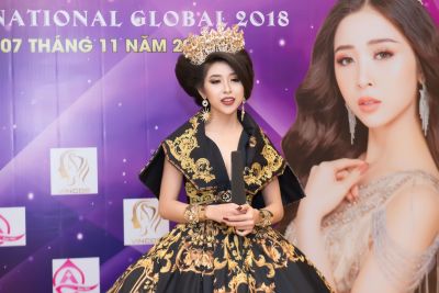 Á hậu Lý Khả Dy tưng bừng tổ chức Thanks Party mừng thành tích tại Miss International Global 2018