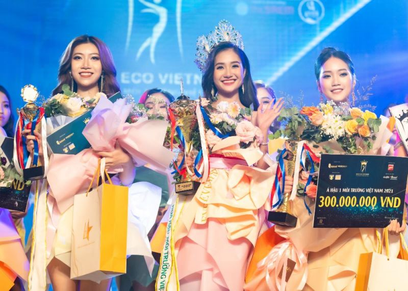Nguyễn Thanh Hà - Nữ sinh Vinschool đăng quang Hoa hậu Môi trường Việt Nam mùa đầu tiên