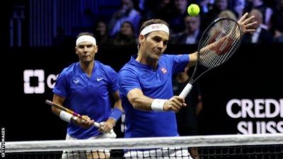 Roger Federer giã từ sự nghiệp với thất bại cùng Rafael Nadal