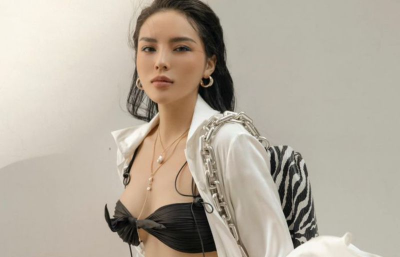 Hoa hậu Kỳ Duyên tung bộ ảnh gợi cảm với bra 'lộ thiên'