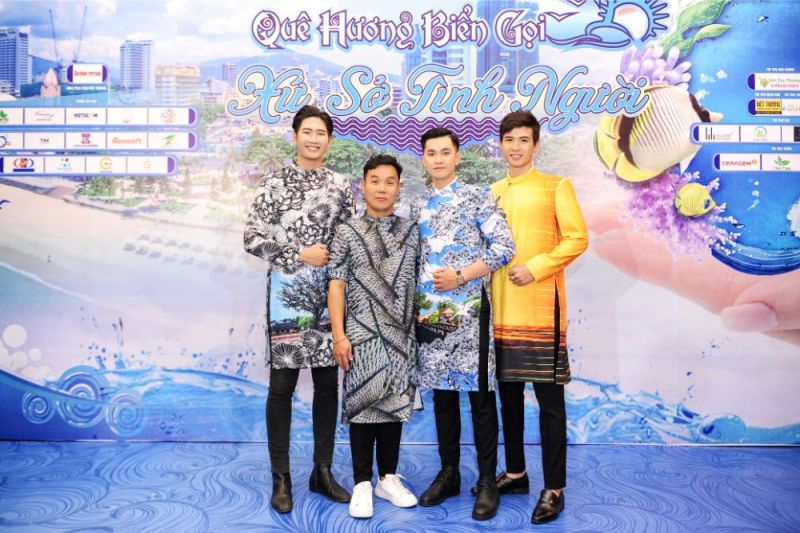 NTK Việt Hùng mang “Sắc màu của biển” đến “Quê hương biển gọi”