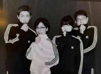 RM (BTS) thừa hưởng vẻ đẹp từ cha mẹ