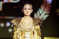 HIỀN ANH NHẬN CƠN MƯA LỜI KHEN TỪ GI&Aacute;M KHẢO SOLO C&Ugrave;NG BOLERO V&Igrave; GIỌNG H&Aacute;T QU&Aacute; NỘI LỰC