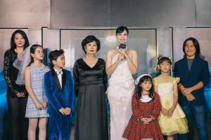 THẢM ĐỎ &ldquo;NH&Agrave; HAI CHỦ&rdquo;: D&Agrave;N SAO VIỆT ĐỔ BỘ, &Ecirc;-K&Iacute;P X&Uacute;C ĐỘNG V&Igrave; BỘ PHIM NHẬN ĐƯỢC SỰ CH&Agrave;O Đ&Oacute;N