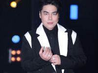 Nguyễn Đ&igrave;nh Vũ bị Ho&agrave;ng Rapper &ldquo;b&oacute;c mẽ&rdquo; mất một tiếng rưỡi để l&agrave;m t&oacute;c