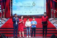 Hot boy Quốc Vũ tr&igrave;nh diễn xuất thần tại 'Đại Hội Mỹ Nam'