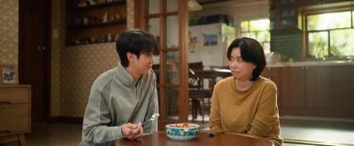 Đếm Ng&agrave;y Xa Mẹ, c&acirc;u chuyện về bữa cơm v&agrave; k&yacute; ức gia đ&igrave;nh