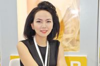Doanh nh&acirc;n Nguyễn Uy&ecirc;n Phương từ đam m&ecirc; điện ảnh đến con đường th&agrave;nh vợ thần tượng Ho&agrave;ng Ph&uacute;c