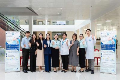 Davipharm phối hợp Bệnh viện đa khoa Khu vực H&oacute;c M&ocirc;n kh&aacute;m sức khoẻ miễn ph&iacute; tầm so&aacute;t c&aacute;c bệnh kh&ocirc;ng l&acirc;y nhiễm cho hơn 1.000 người d&acirc;n