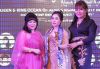 Gi&acirc;y ph&uacute;t đăng quang của Doanh nh&acirc;n Nguyễn Hồng Trinh tại cuộc thi Hoa Hậu Đại Dương Asian 2019