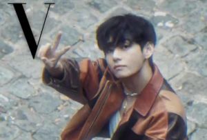 V (BTS) v&agrave; &ldquo;t&iacute;n ngưỡng&rdquo; về nhiếp ảnh: Kh&ocirc;ng bộ lọc, kh&ocirc;ng chỉnh sửa, chỉ c&oacute; ch&acirc;n thật v&agrave; cảm x&uacute;c