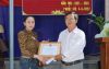 Hoa hậu thiện nguyện L&yacute; Kim Ng&acirc;n thăm v&agrave; tặng Lễ phục Tốt nghiệp cho học sinh Trường tiểu học Ho&agrave; B&igrave;nh - T&acirc;y Ninh
