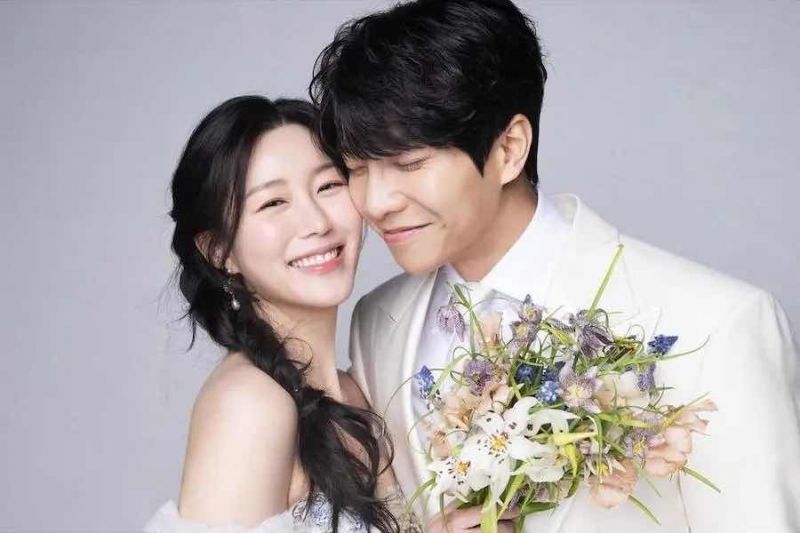 Lee Seung Gi đ&oacute;n con trai thứ hai