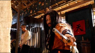 &ldquo;TR&Ugrave;M S&Ograve;&rdquo; H&Eacute; LỘ ĐỘI H&Igrave;NH &ldquo;BĂNG NH&Oacute;M HẢI SẢN&rdquo; ĐẦY &ldquo;BẤT ỔN&rdquo;, NH&Igrave;N D&Agrave;N DIỄN VI&Ecirc;N Đ&Atilde; BIẾT PHIM H&Agrave;I