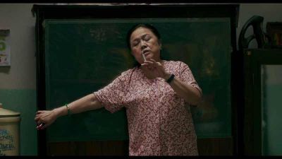 NGHỆ SĨ ÁI NHƯ UỐNG BIA, HÚT THUỐC... TRONG BEST CUT “PHÁ ĐÁM: SINH NHẬT MẸ”