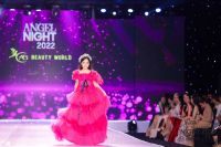 Claire Jonkheer &ndash; ''b&ocirc;ng hồng lai'' nh&iacute; xinh ng&acirc;y ngất l&ograve;ng người đoạt giải Angel Talent 2022