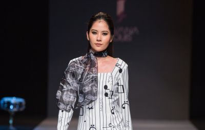 Nam Anh tỏa sáng trên sàn diễn trong đêm cuối Vietnam International Fashion Week 2018