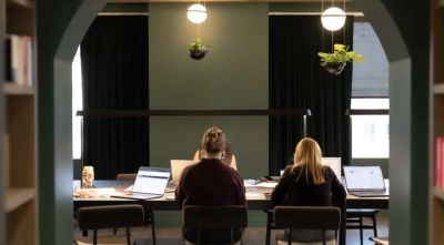 N&Oacute;NG: C&ocirc;ng ty nổi tiếng "mạnh tay" chi THƯỞNG gần 53 triệu đồng cho nh&acirc;n vi&ecirc;n chịu đến văn ph&ograve;ng l&agrave;m việc đủ 5 ng&agrave;y/tuần