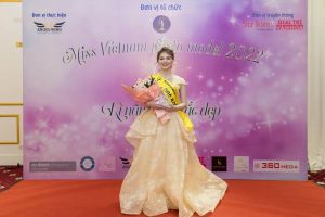 Trương Ái Phương đăng quang Miss Vietnam Photo Model 2022