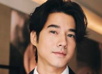 Nam thần vạn người m&ecirc; Mario Maurer trở lại m&agrave;n ảnh với si&ecirc;u phẩm kinh dị h&agrave;i &ldquo;Rider: Giao h&agrave;ng cho ma&rdquo;