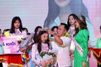NTK Việt H&ugrave;ng ngồi ghế &ldquo;n&oacute;ng&rdquo; chung kết Duy&ecirc;n d&aacute;ng &Aacute;o d&agrave;i trường ĐH C&ocirc;ng nghiệp Thực phẩm TP.HCM