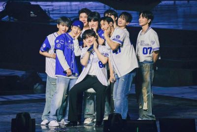 Sập h&agrave;ng r&agrave;o tại concert Super Junior, fan bị thương, Ryeowook theo đến bệnh viện