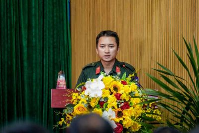 Phan Mạnh Quỳnh “sĩ tuyệt đối” với màn bắn súng trúng tâm tuyệt đối và huy hiệu “Kỹ chiến thuật tác chiến xuất sắc nhất”