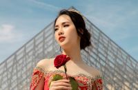B&ugrave;i Quỳnh Hoa h&oacute;a qu&yacute; c&ocirc; Paris trong thiết kế của NTK Ng&ocirc; Nhật Huy