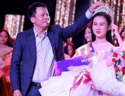 Hoa hậu xứ Kinh Bắc Nguyễn Trang Nguyệt Minh và những trải nghiệm mùa hè rực rỡ